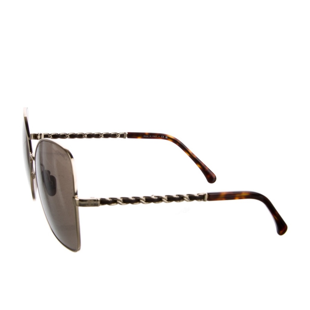 Chanel CC interlocking butterfly Sunglasses with chain - Picture 13 of 13